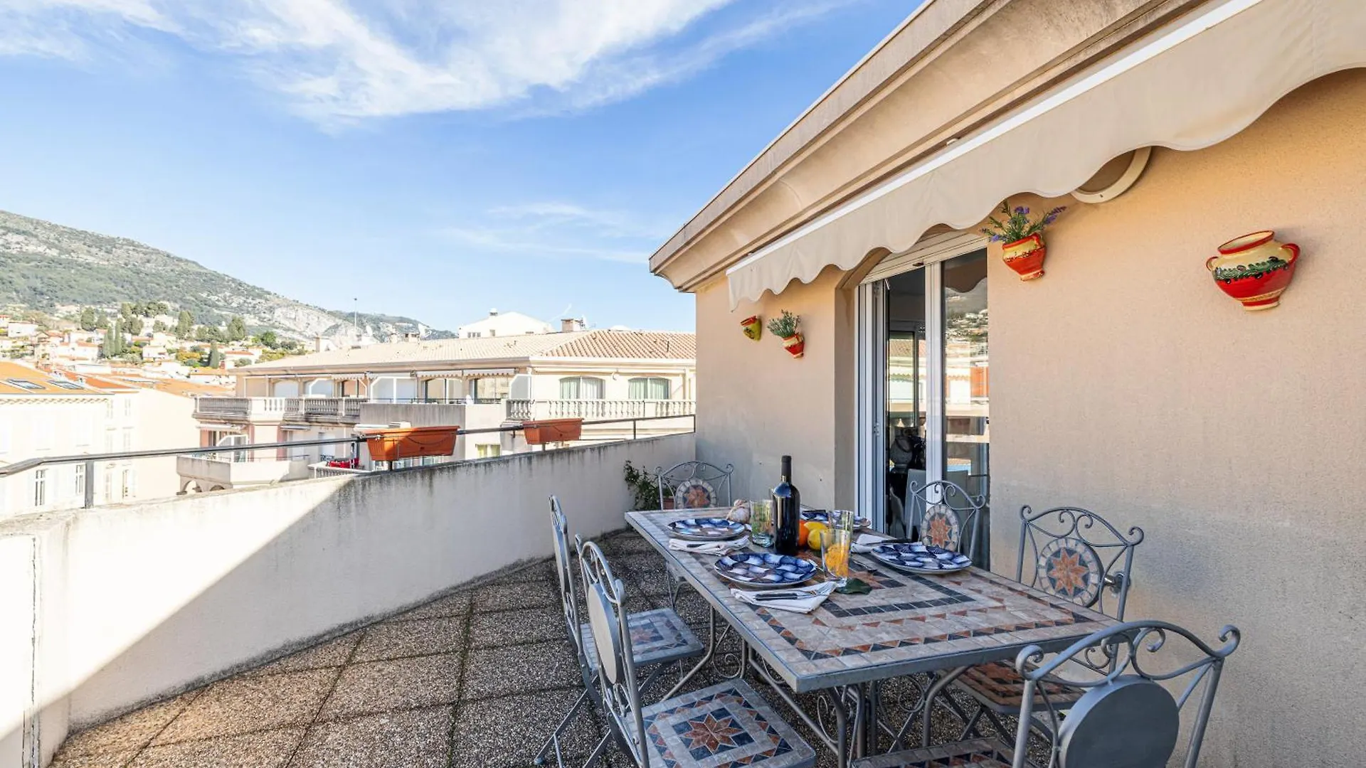 Appartement Victoria Bergamote Attic - Happy Rentals Menton