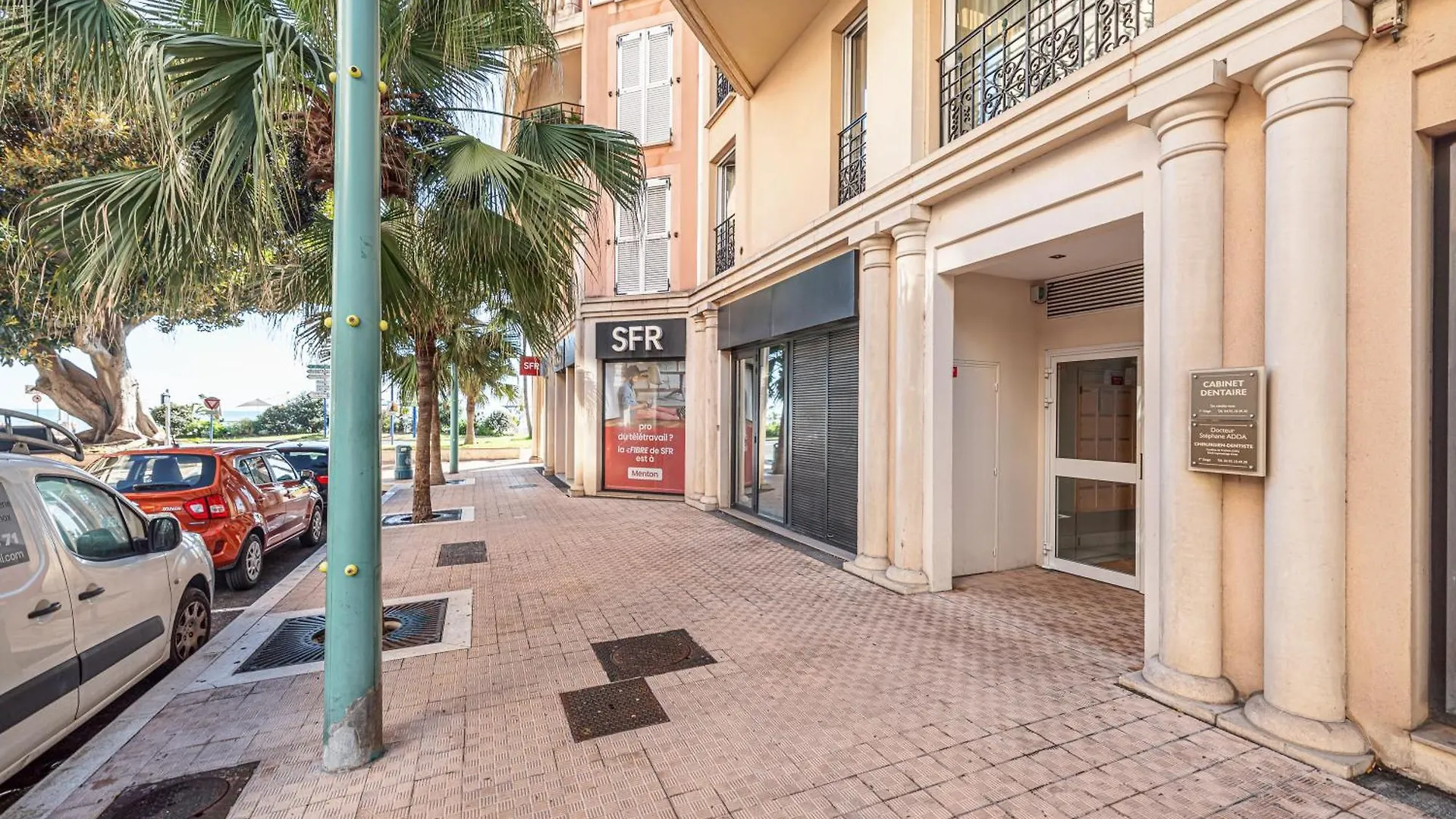 Victoria Bergamote Attic - Happy Rentals Menton