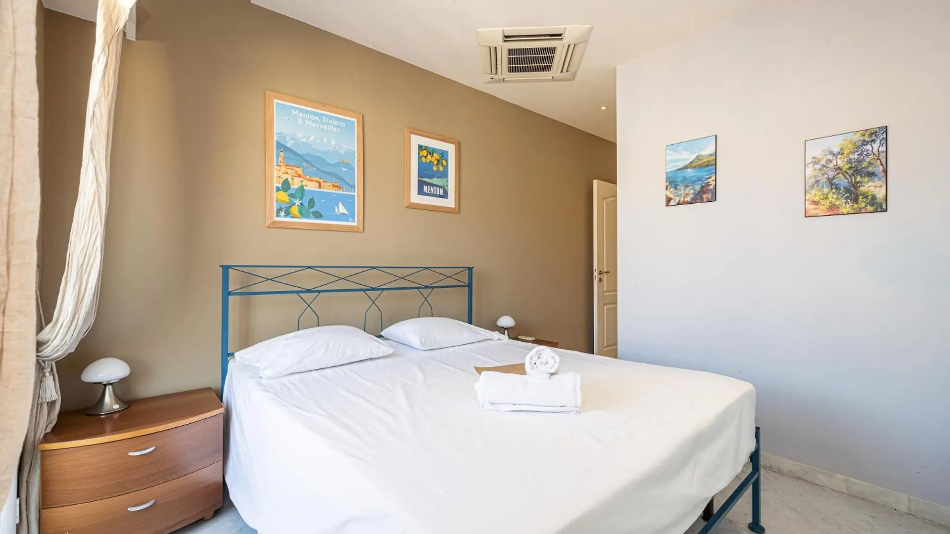 Victoria Bergamote Attic - Happy Rentals Menton 0*,