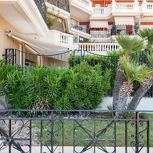 Superbe Avec Terrasse En Front De Appartamento